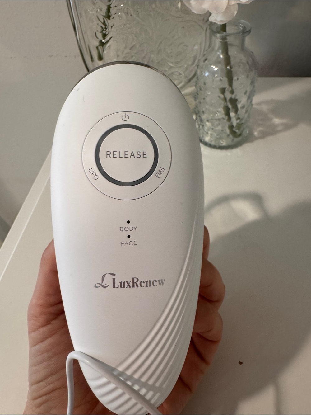 Facial & Body Sculpting Massager - White - Picture 9 of 9